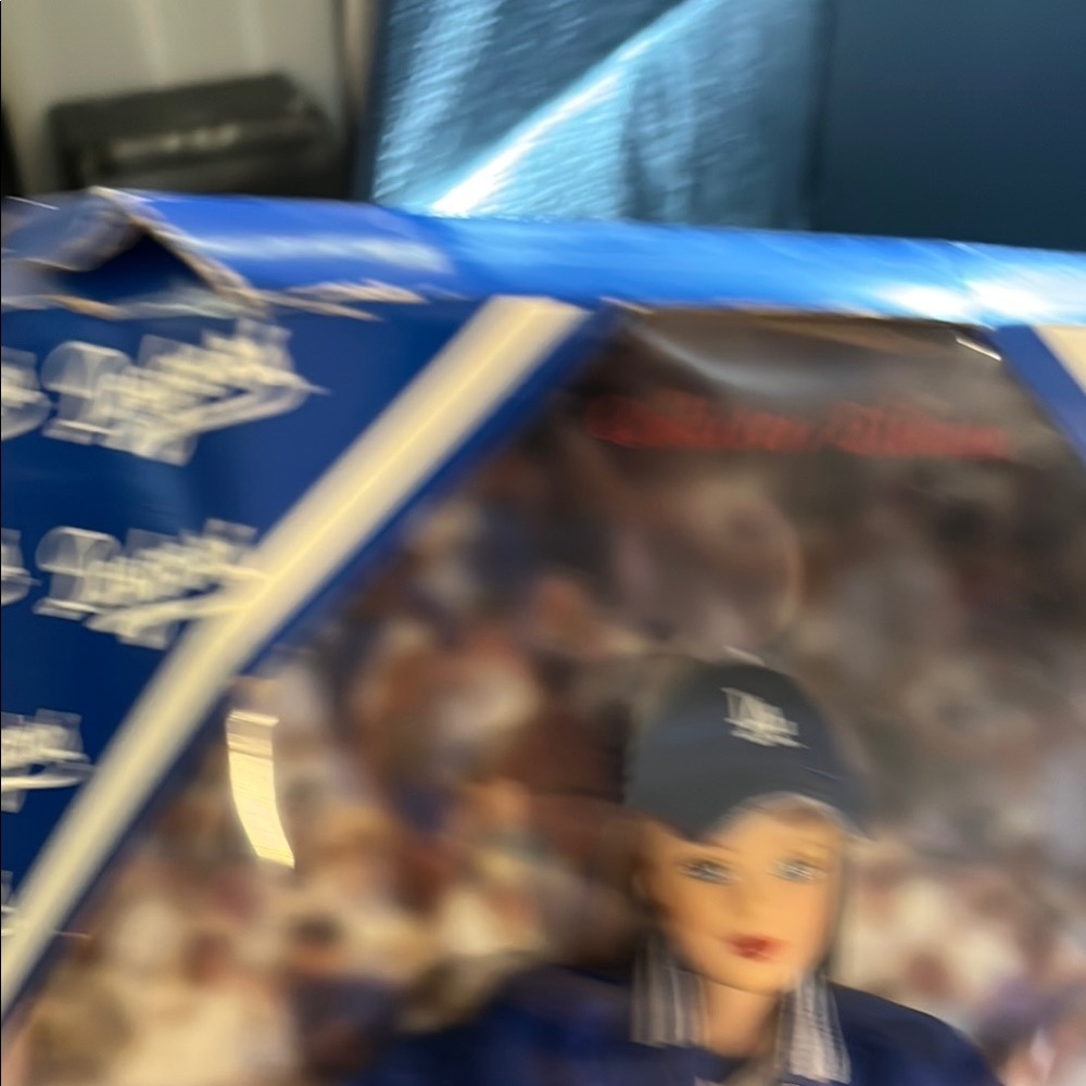 Barbie Dodgers Doll Blue and White Collectible - Picture 5 of 7